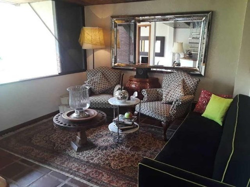 Imagen 1 de 9 de Town House En Venta 22-4133 En Parque Oripoto