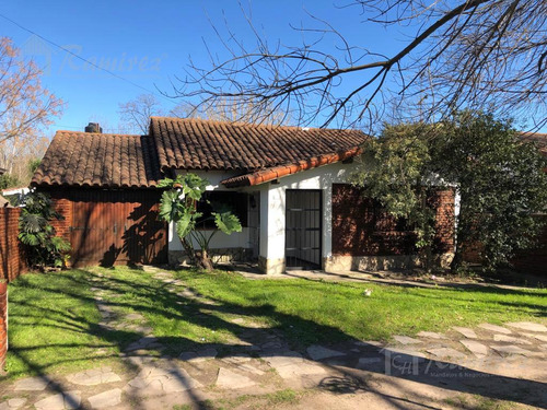 Casa 3 Ambientes En Venta - Francisco Alvarez, Moreno