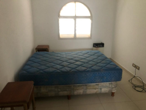 4 Dorm - Consultorio Independiente - Escritorio - Quincho - Pileta