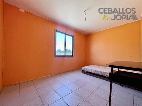 Casa En Venta De 3 Dorm. En Olmué