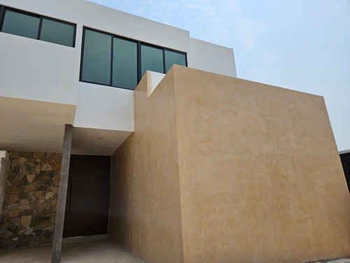 Casa En Privada En Venta O Renta Al Norte De Mérida