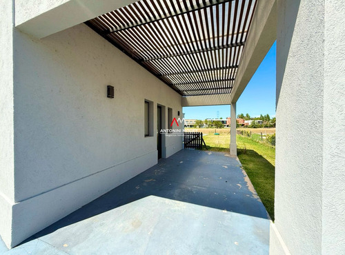 Venta De Casa En Altos De Campo Grande - Pilar