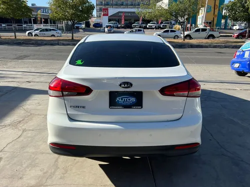 Kia Forte 2.0 Ex Mt