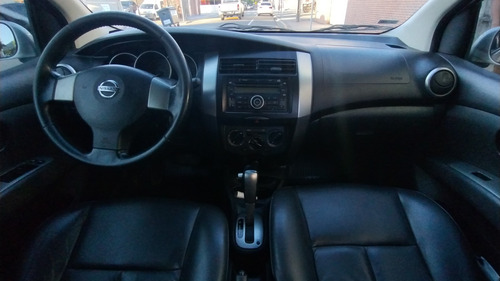 Nissan Livina X-GEAR SL automático 1.8