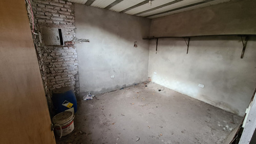 Galpon En Una Planta 640m² - Villa Ballester