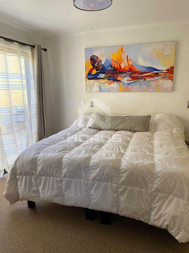 Casa En Venta De 4 Dorm. En La Serena
