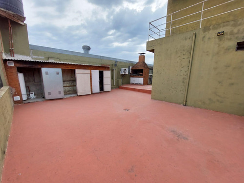 Casa En Venta 3 Dormitorios Terraza Y Quincho Rosario