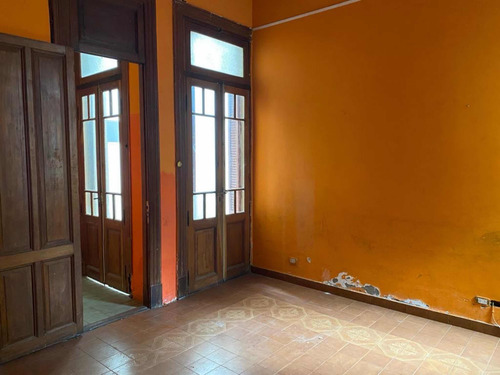 Alquiler Casa De Estilo Caballito Uso Gastronómico