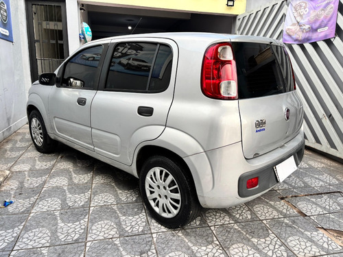Fiat Uno 1.0 Vivace Flex 5p