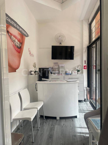 Local Comercial En Plaza Vips Segundo Piso Para Ofocinas O Consultorios