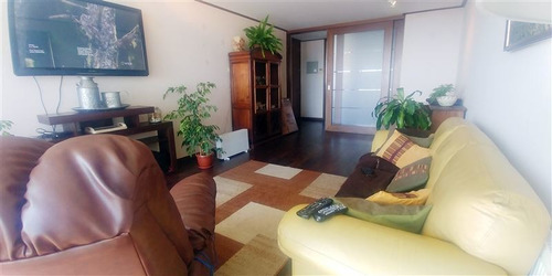 Imagen 7 de 30 de Amplio Departamento Con Linda Vista En Concón