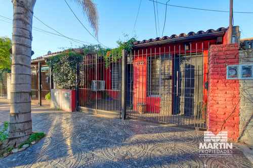 Casa Dúplex En Venta Martinez 5 Ambientes, Escritorio. Ideal Estudio, Consultorio O Vivienda.