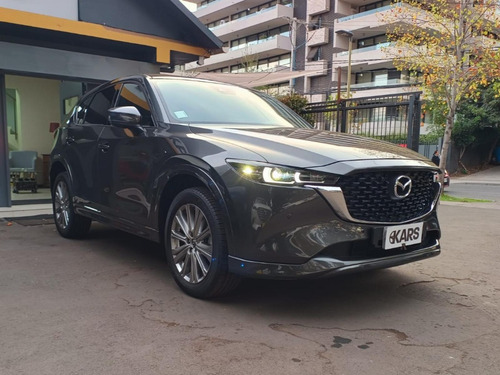 Mazda CX-5 -