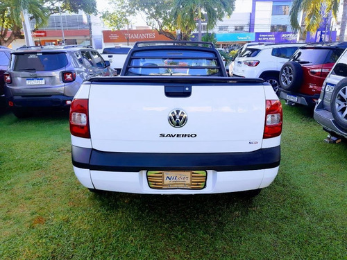 Imagem 4 de 7 de Volkswagen Saveiro 1.6 Mi Total Flex 8v