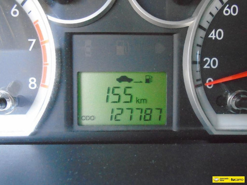 Chevrolet Aveo Lt - Automática