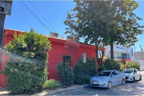 Se Vende Residencial Funcionando Curico Centro