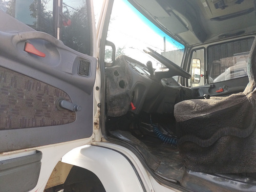 Imagem 9 de 14 de Mb 1620 08/08 - Truck Chassi - R$ 170.000