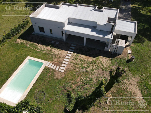 Imagen 1 de 19 de Moderna Casa Quinta A Estrenar En Venta A 1 Hs De Caba - Estancia Las Malvinas - Brandsen