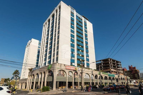 Imagem 18 de 21 de Apartamento 02 Quartos No Água Verde, Curitiba - Ap3564