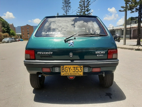 Peugeot 205 1996 1.1 Gri