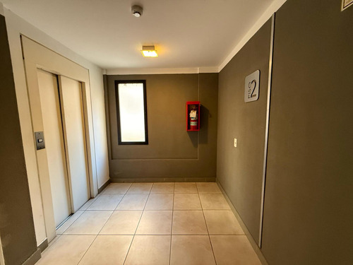 Departamento En Venta En Nueva Córdoba, 1 Dormitorio Con Balcón, Apto Credito, Desocupado