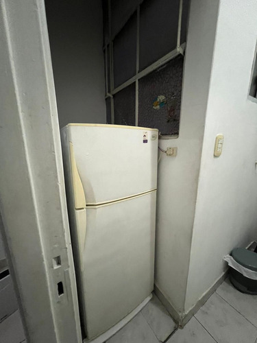 Departamento En Pacheco De Melo Al 2100 - Semi Amoblado