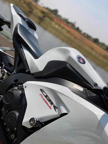 Honda Moto Cbr 1000rr Fireblade Branco Pérola Manual/chave
