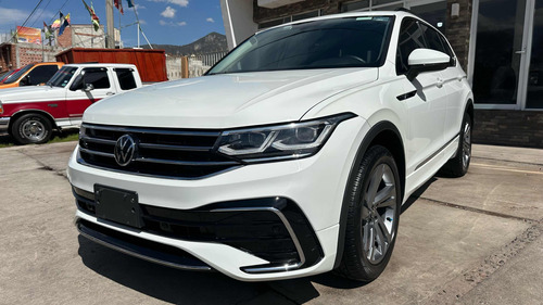 Volkswagen Tiguan 1.4 R-line