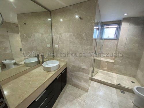 Ag. Vende Hermoso Apartamento Ubicado En Urb. Las Mesetas De Santa Rosa De Lima.