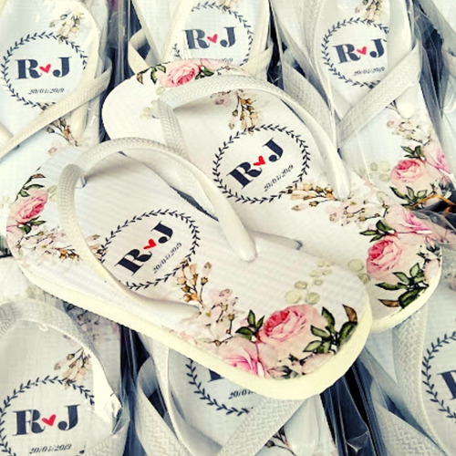 Imagem 6 de 7 de Chinelo Personalizado Barato Para Casamento Modelo Floral