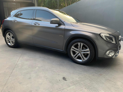 Imagen 2 de 23 de Mercedes-benz Gla 2018 1.6 Gla200 Urban 156cv Impecable!