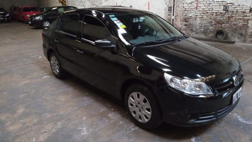 Volkswagen Voyage 1.6 Comfortline 101cv