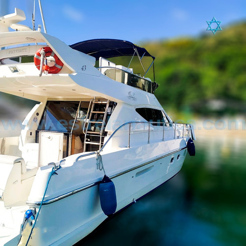 Imagem 1 de 14 de Lancha Ferretti 43 Iate Ferretti Phantom Triton Focker Fs