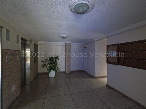 Imagen 17 de 30 de *** Apartamentoen Venta# Amplio Y Con Ubicacion Inmejorable#ccsambil#trinitarias#codigo#23-9891***