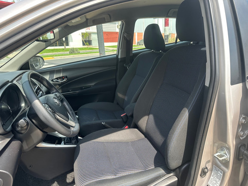 Toyota Yaris 1.5 107cv Xls Sedan