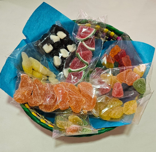 Dulces En Canastas Para Eventos Y Regalos