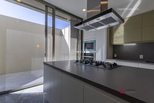 Casa De Lujo Nueva Puerta Las Lomas En Venta