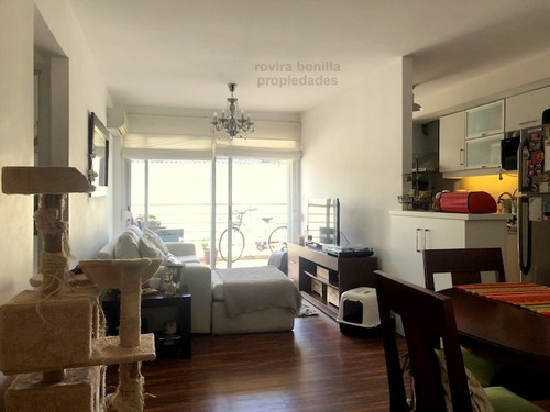 Próximo Buschental Y Agraciada. 80 M2. Nuevo.