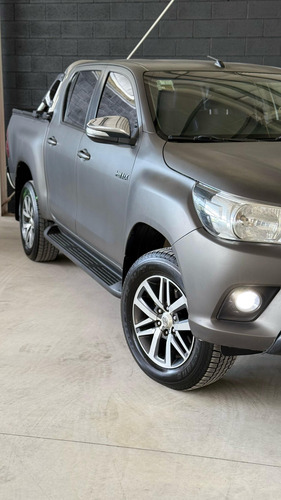 Toyota Hilux Pick-Up 2.8 Cd Srv 177cv 4x2