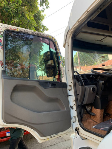 Volkswagen 25-390 6x2 Ano 2014 Impecável