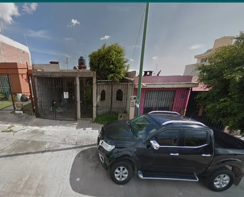 Sk17 Hermosa Casa En Venta, En Excelente Estado Ideal Para Iniciar Tu Patrimonio En La Ermita Leon Gto, Pago Accesible En 2 Exhibiciones, Solo Recursos Propios. No Infonavit
