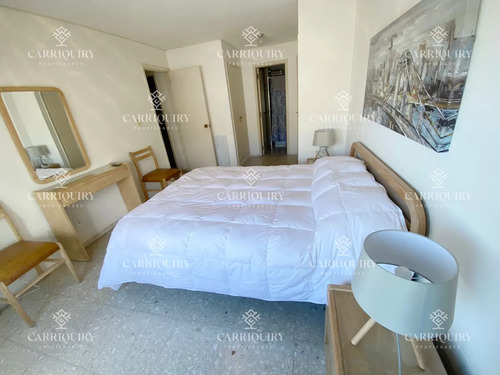Venta Apartamento De 3 Dormitorios En Torre De Categoría