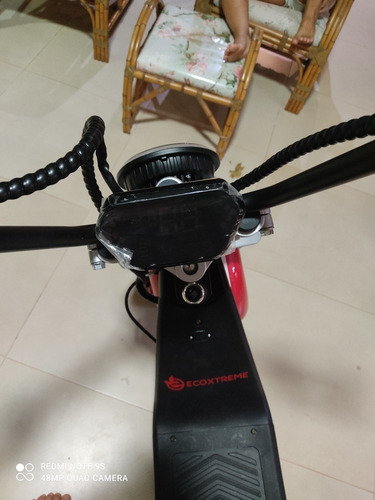 Imagem 3 de 5 de Scooter Elétrica