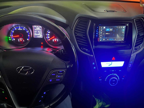 Imagen 11 de 13 de Hyundai Santa Fe Gls