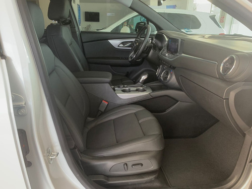 Imagen 8 de 15 de Chevrolet Blazer Lt