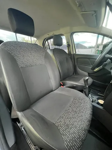 Renault Logan 1.6 Authentique / Life
