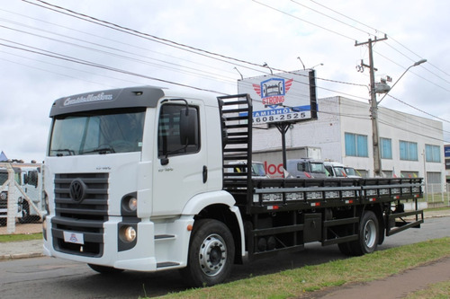 Imagem 1 de 6 de Volkswagen 15 180