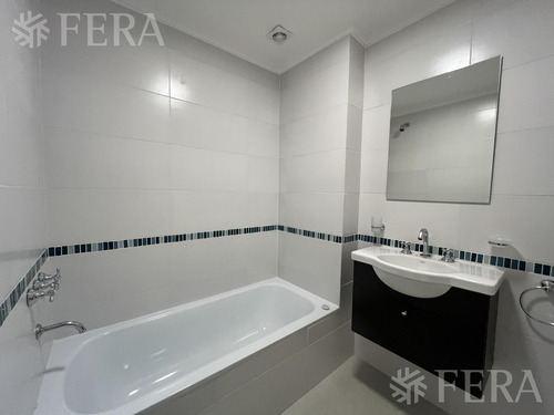 Venta De Departamento 4 Ambientes Con Balcón En Wilde