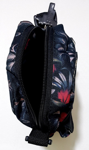 Imagem 4 de 5 de Shoulder Bag Chronic Floral 3 Compartimentos Frontais