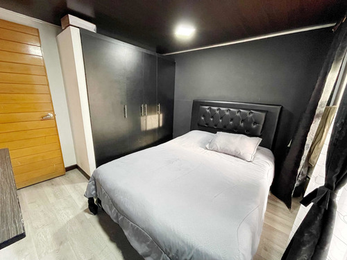 Imagen 1 de 15 de Se Vende Casa Madrid